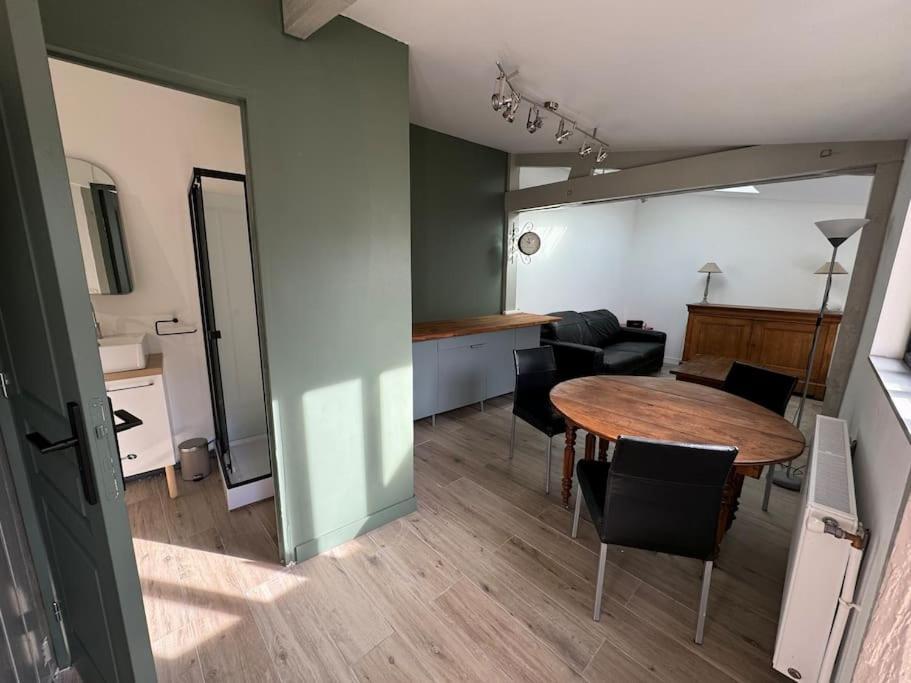 Petite Maison Independante Avec Parking Vétheuil Eksteriør bilde