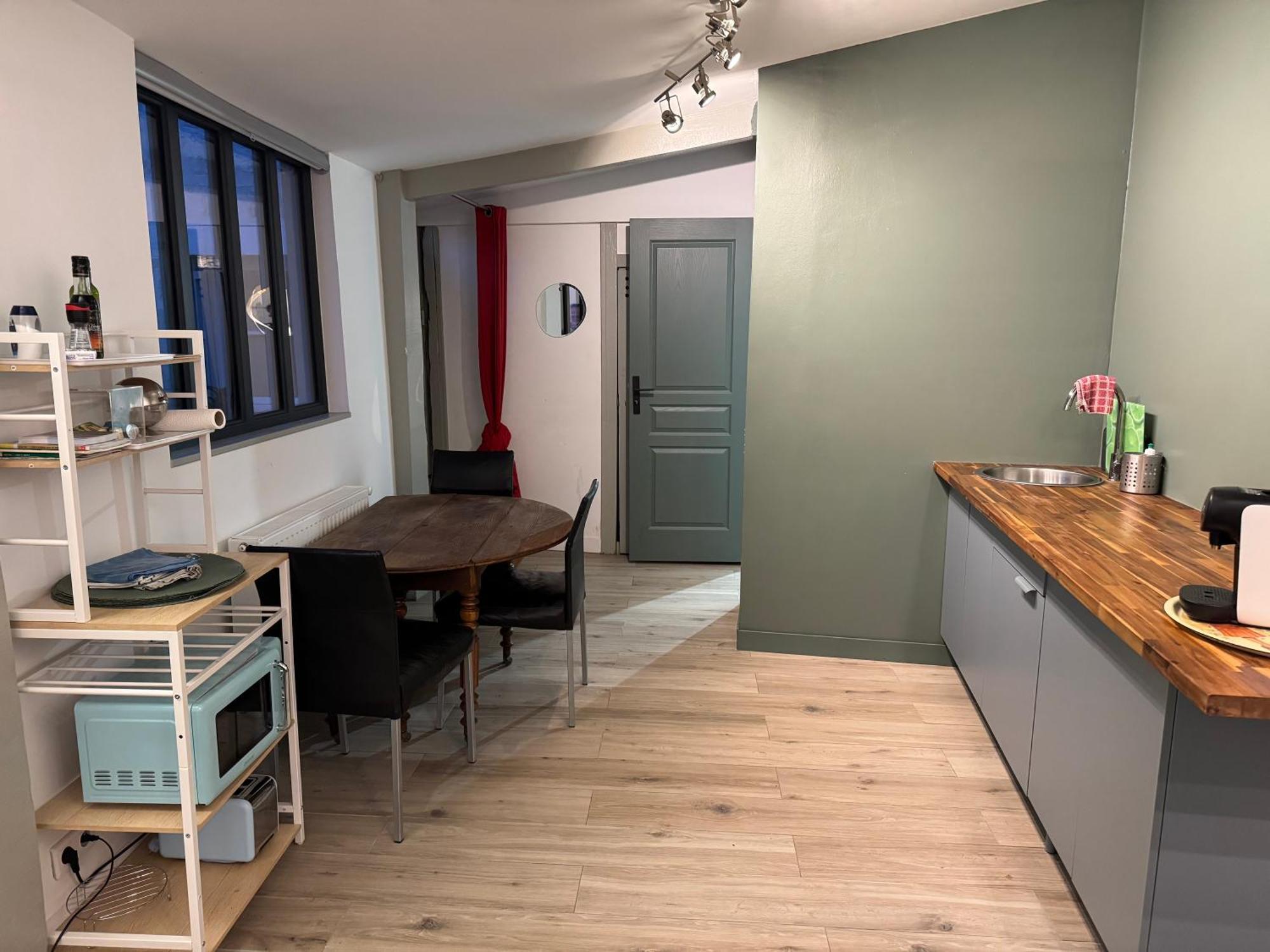Petite Maison Independante Avec Parking Vétheuil Eksteriør bilde